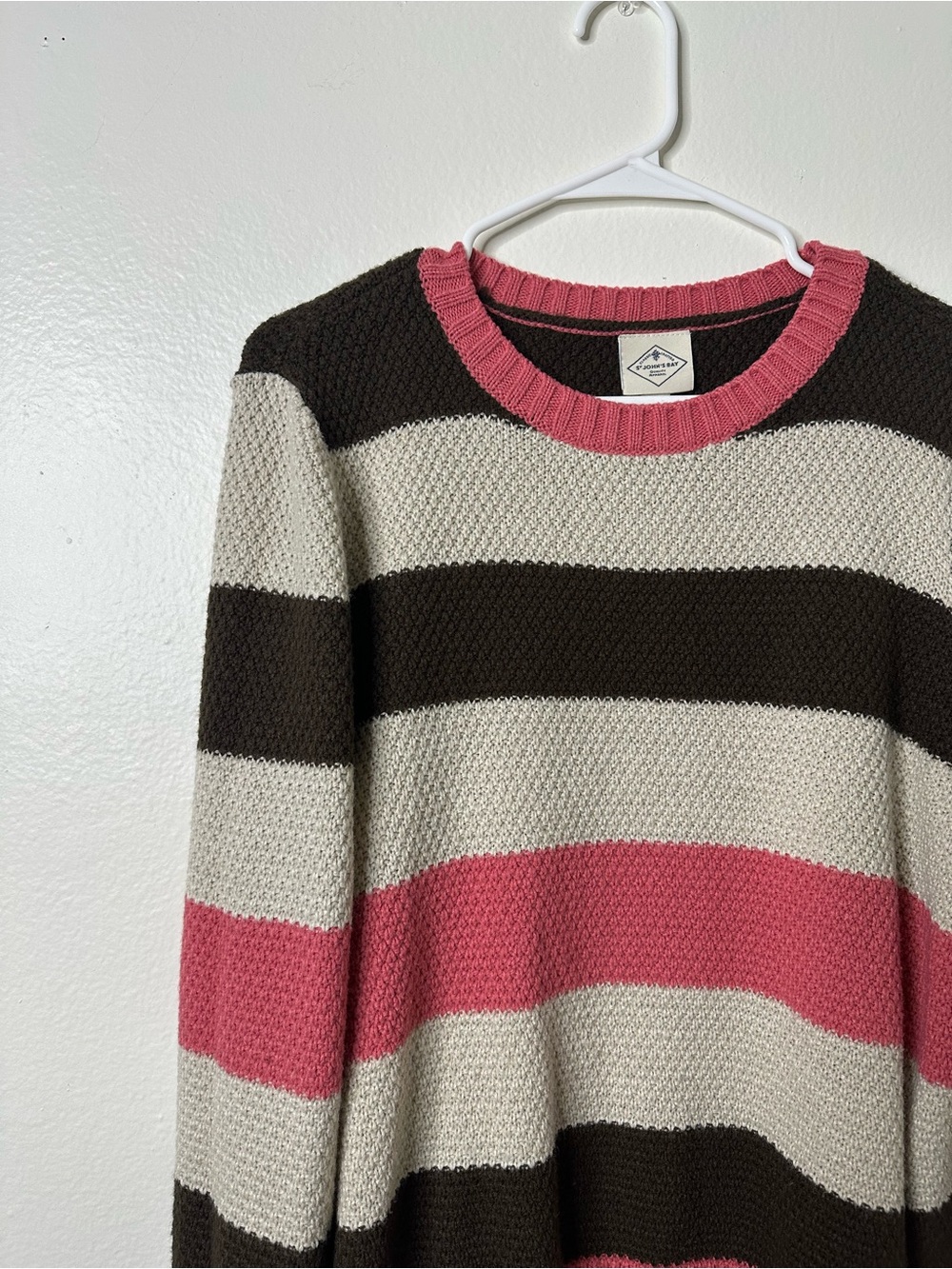 St. John's Bay Crewneck Sweater in Pink, Brown & Cream Large